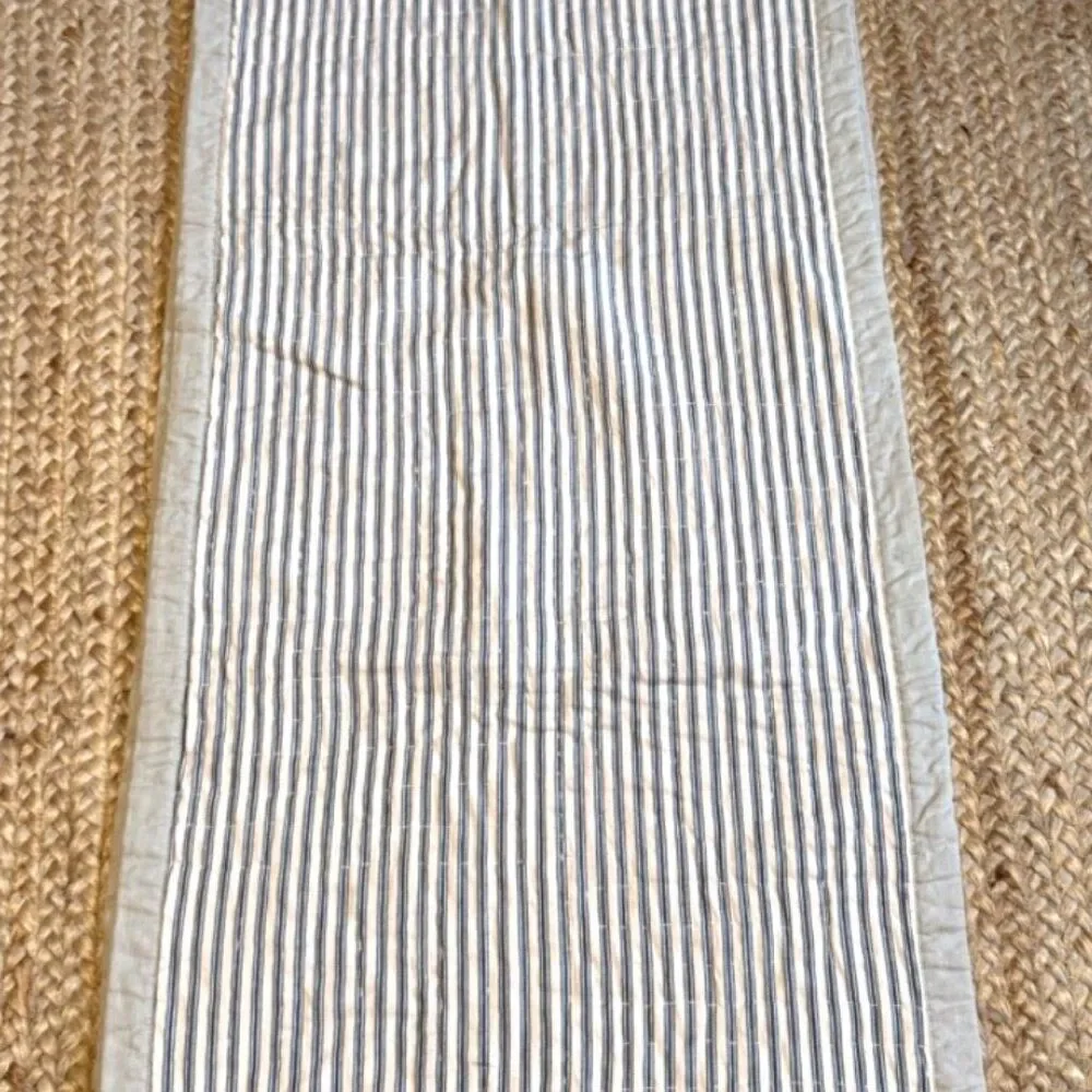 Pottery Barn Quilted Table Runner U.S. Flag 93 x 18 Red White & Blue Reversible